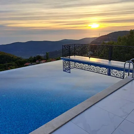 Villa Wolf Vila *
